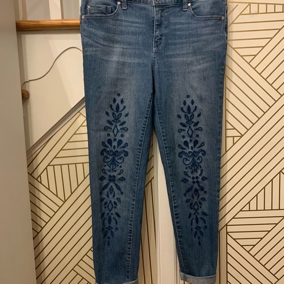 Bandolino Selene Embroidery Jeans - Picture 1 of 6